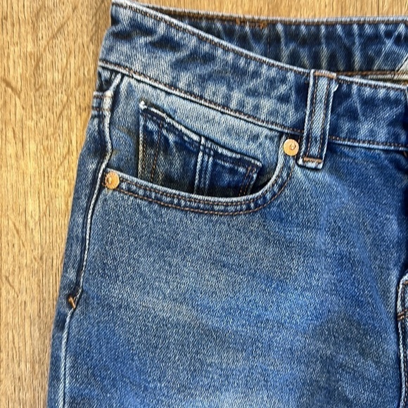 Classic Blue Denim Jeans - Picture 3 of 8